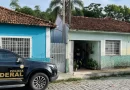 Homem é preso durante operação da PF contra armazenamento de imagens de abuso sexual infantil na Vila Canevari, em Cruzeiro, SP