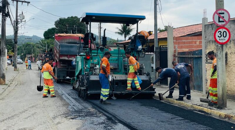 Prefeitura de Ilhabela realiza obras de revitalização na Rua Leonino Clementino Barbosa na Água Branca